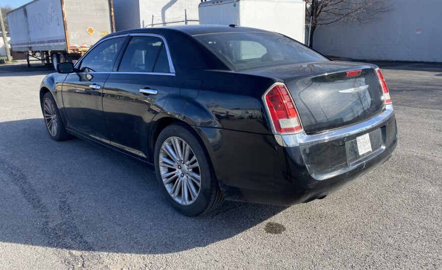 2011 CHRYSLER 300