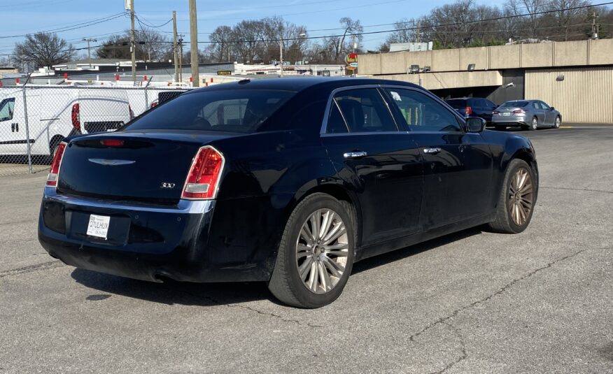 2011 CHRYSLER 300