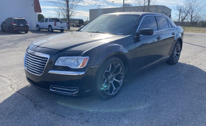 2013 CHRYSLER 300
