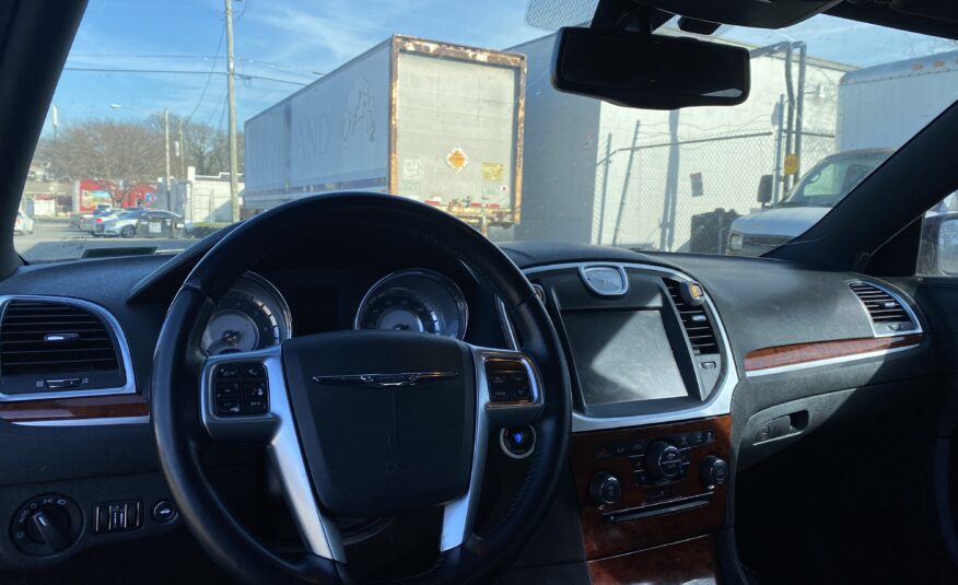 2013 CHRYSLER 300